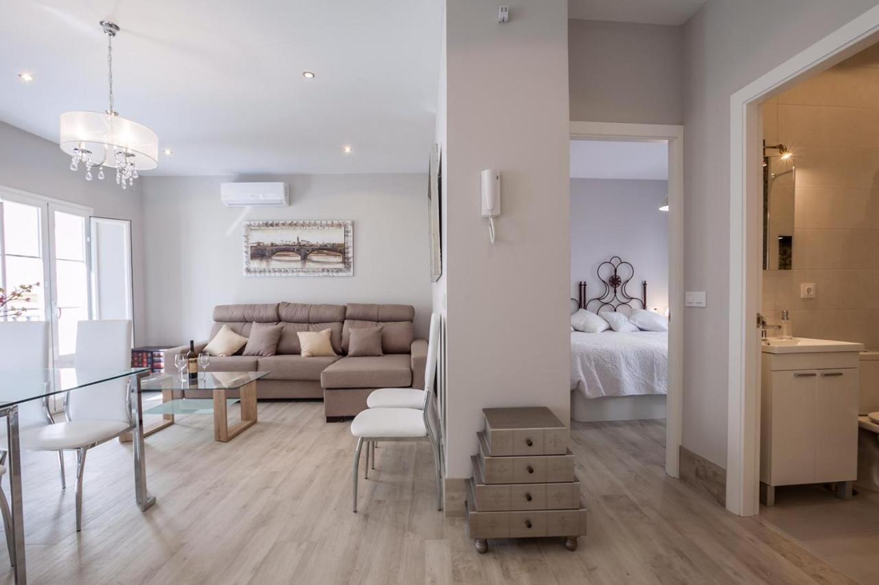 Atico Duplex Gran Terraza ↑ Calidades 2 Hab 2Banos Apartment เซบีญา ภายนอก รูปภาพ